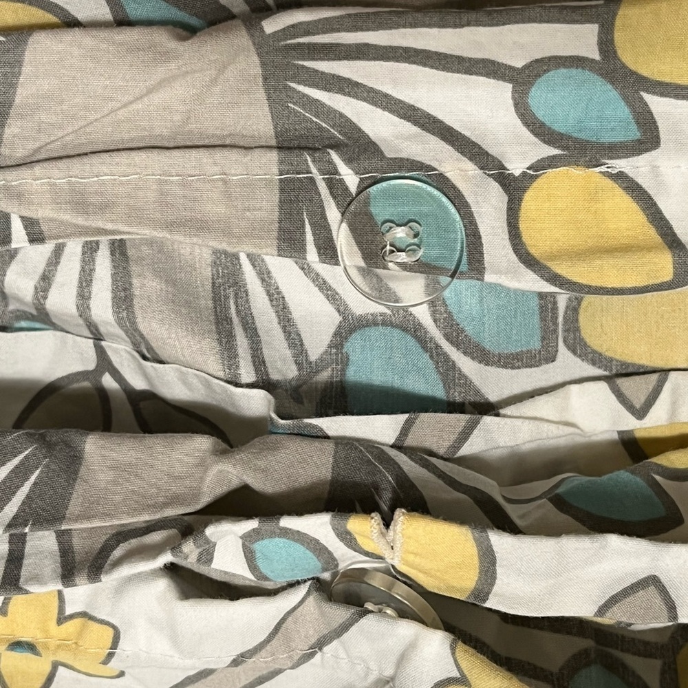 Dwell Studio Queen/Full Duvet with 2 standard shams - Picture 5 of 7